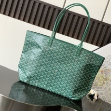 Goyard Shopping Bags